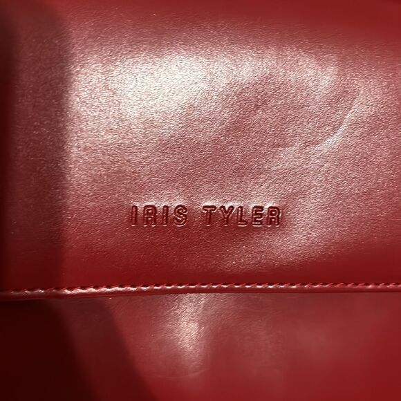 Host Pick ❤️🙏Iris Tyler purse preloved ❤️GUC - Picture 2 of 8